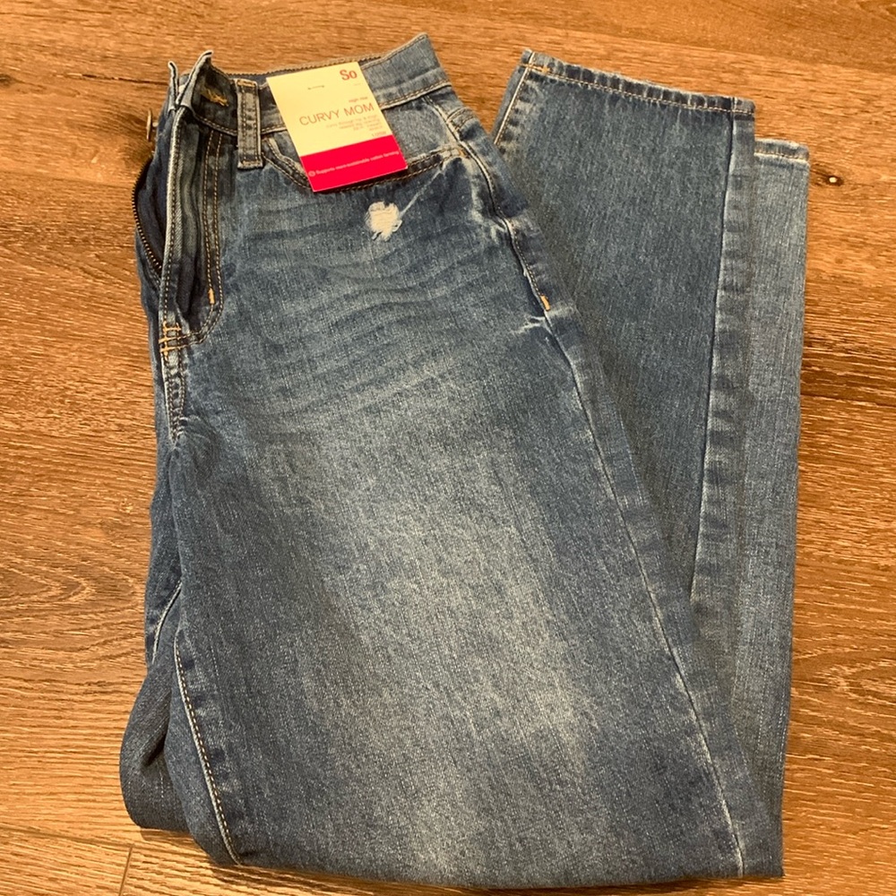SO high rise curvy mom blue jeans distressed. Size 1/25. New!